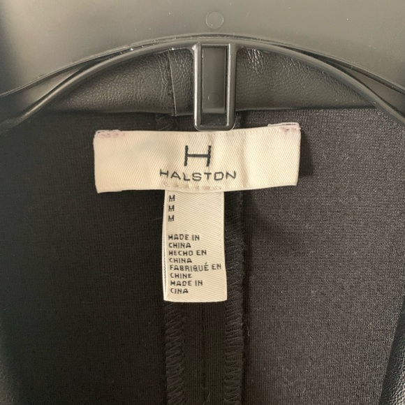 Woman’s faux leather jacket size M by H Halston - Picture 3 of 5